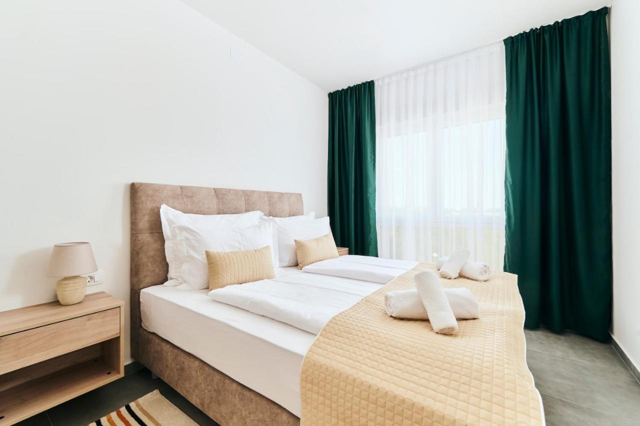 Apartments San Maris 2 Umag Exterior photo